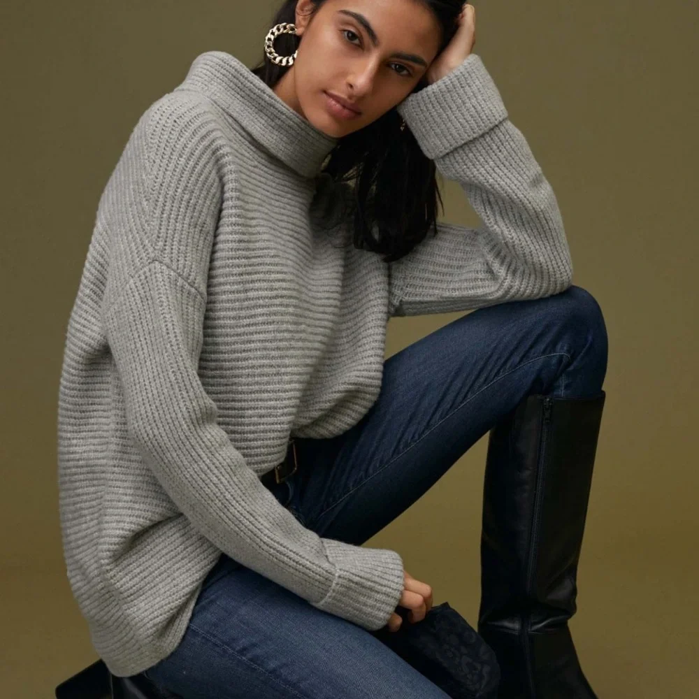 NWT Anthropologie Soft Cowl Neck Sweater. Size Medium. Gray color. - Picture 8 of 8